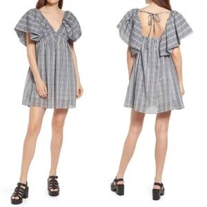 NWT Revolve Moon River black white gingham plaid dress puffy sleeves, small
